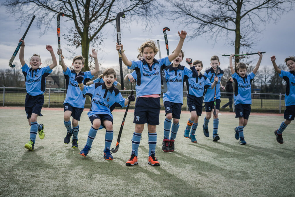Deelnemen aan Hockey 5'S toernooi bij HC Mierlo op 18 mei